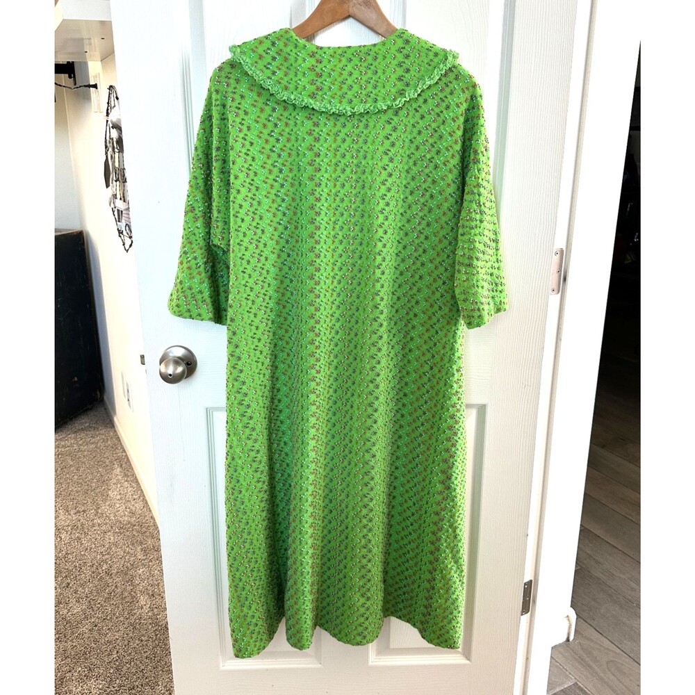 Vintage Green Floral Lounge Dress 1960s Cottagecore Robe Lace Collar Pockets - Picture 3 of 9